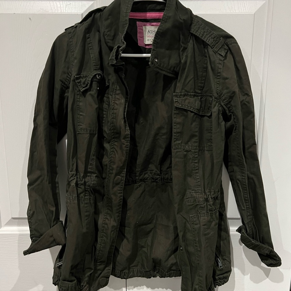 Woman’s utility jacket